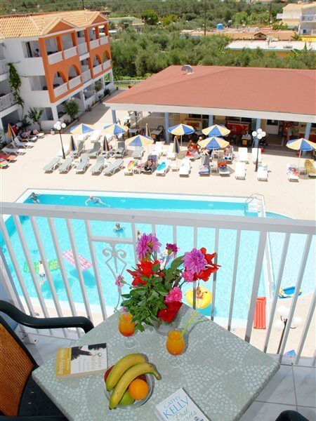 Planos bay sales hotel tsilivi